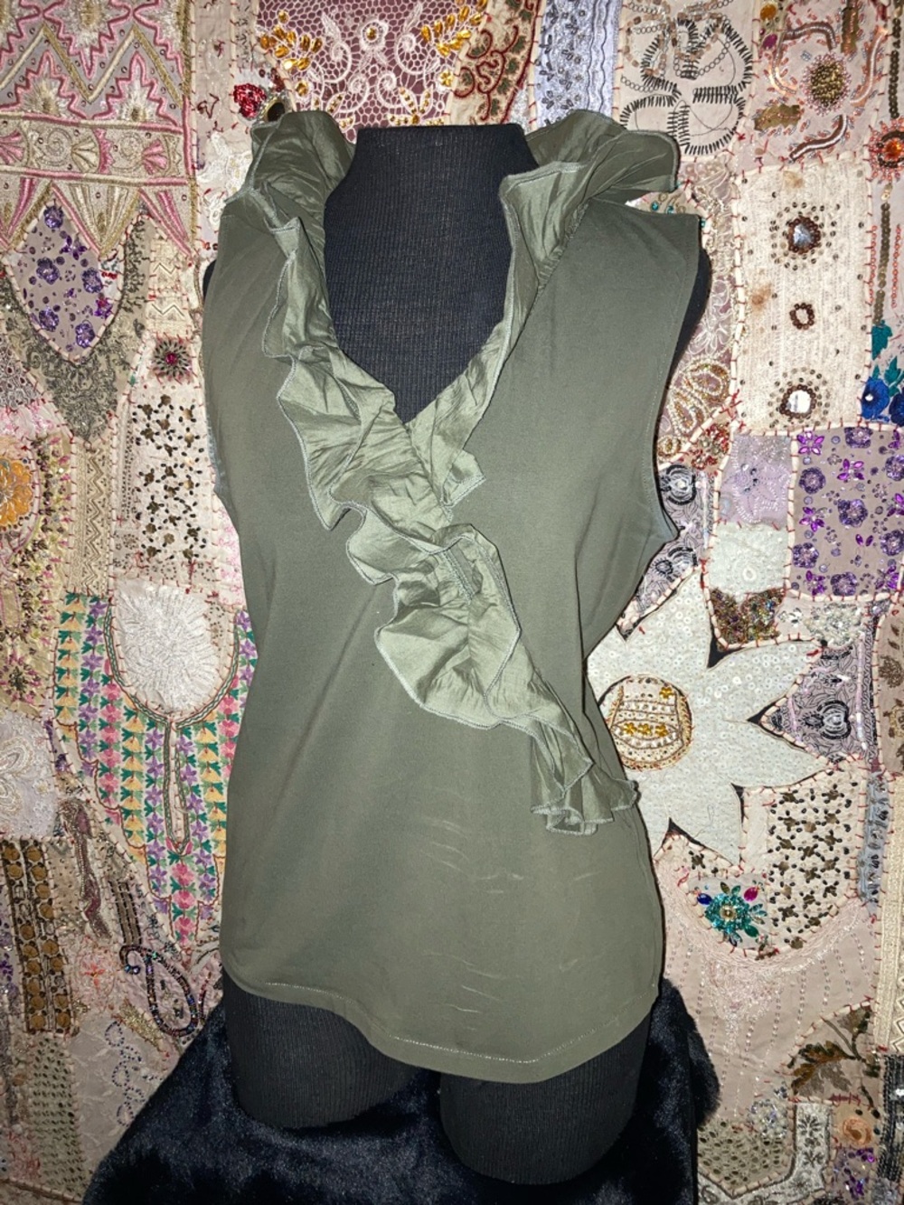 Chaps Olive Green Sleeveless Ruffle V-Neck Camisole